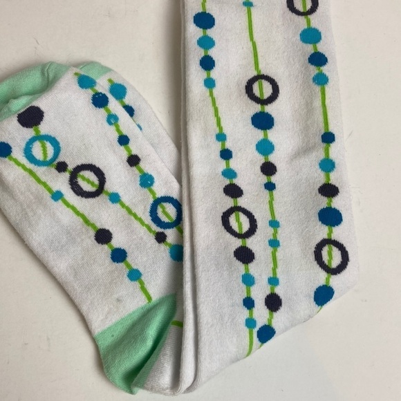 Sock To Me NWT Icy Pop Knee High Socks in White Elevated Basic Accessories - Picture 4 of 7